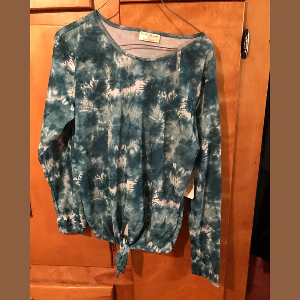 Cute Bobbie brooks tye dye long sleeve NWT